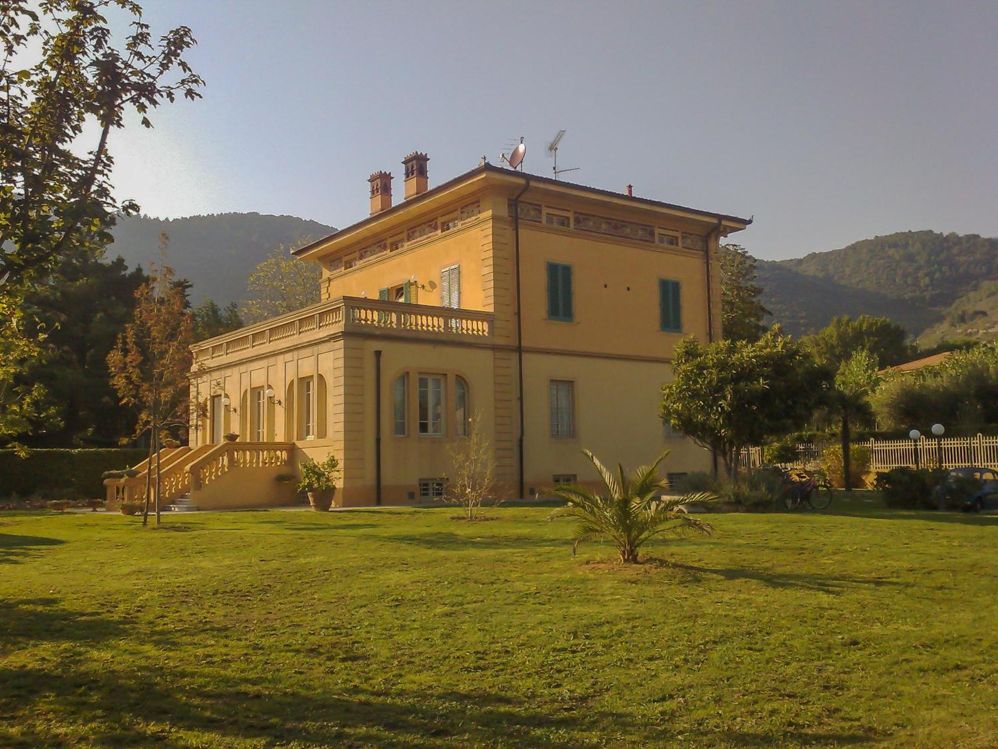 Marta Guest House Lucca Exterior foto