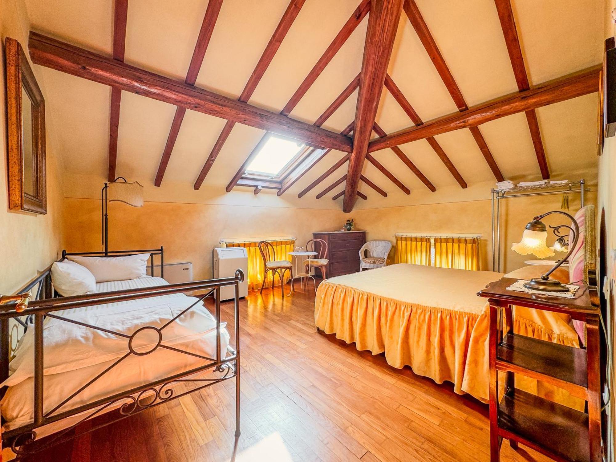 Marta Guest House Lucca Zimmer foto